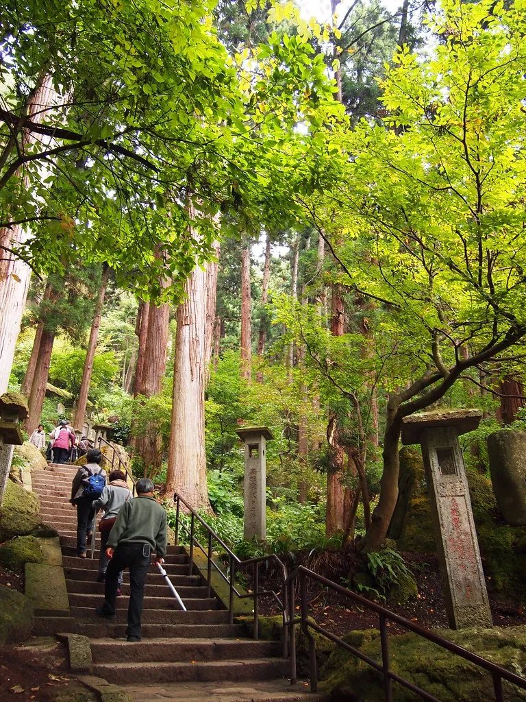 ⛩️ 아다타라 신사 (모토미야시) 이미지 5